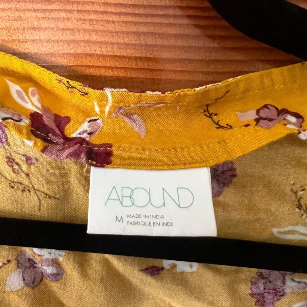 Abound Mustard Floral Blouse - Picture 5 of 5